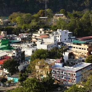 Dharamshala-rishikesh-ashu-tour-travels